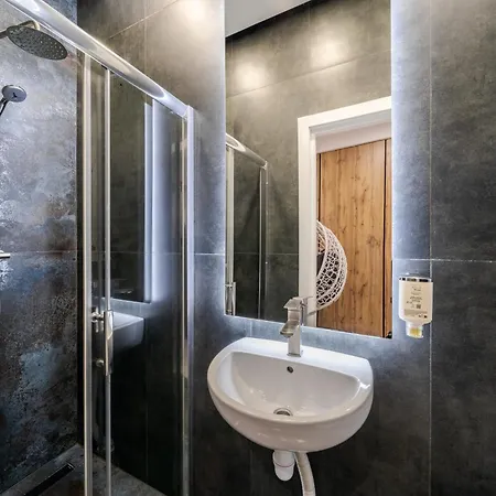 Royal On Zamarstynivska 30 Lviv