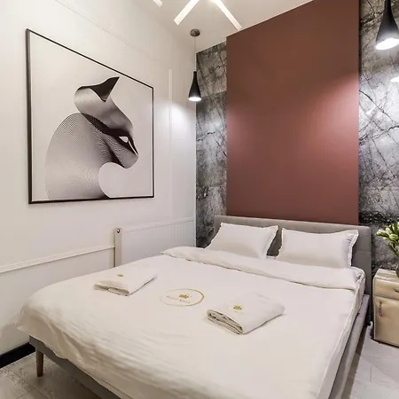 Royal On Zamarstynivska 30 شقة *